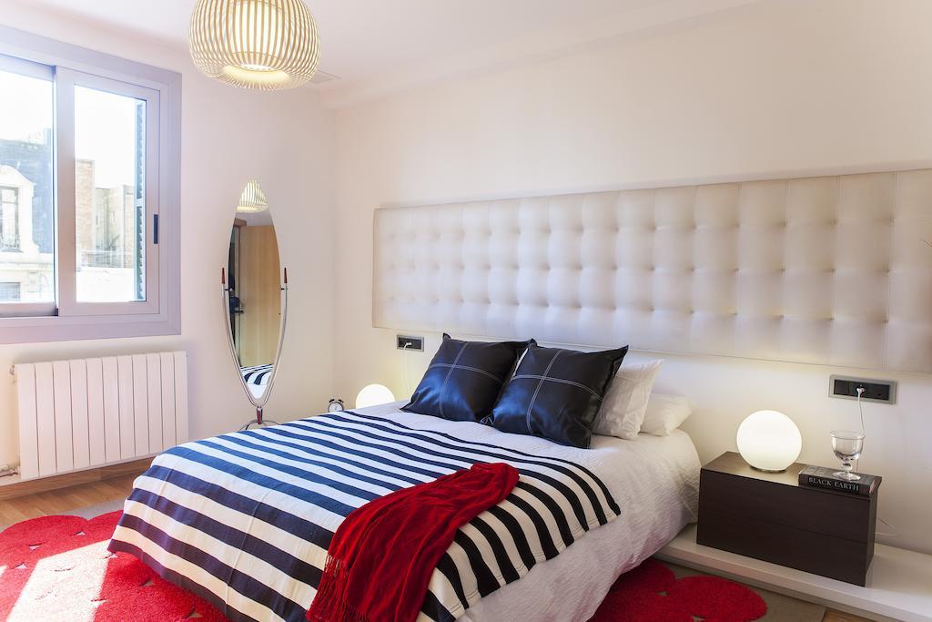 Bizflats Eixample Apartments บาร์เซโลนา ห้อง รูปภาพ