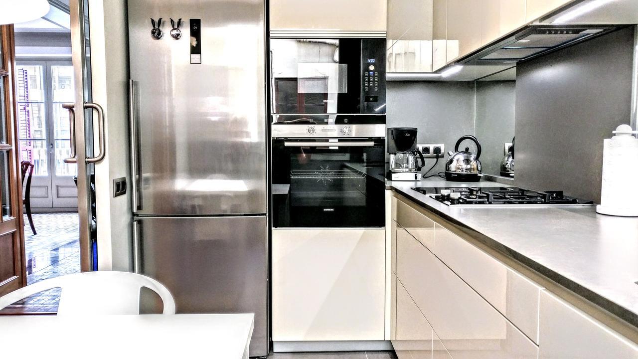 Bizflats Eixample Apartments บาร์เซโลนา ภายนอก รูปภาพ